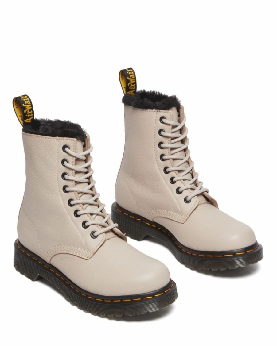 Mama Dr. Martens | Dr Martens Serena Vintage Taupe